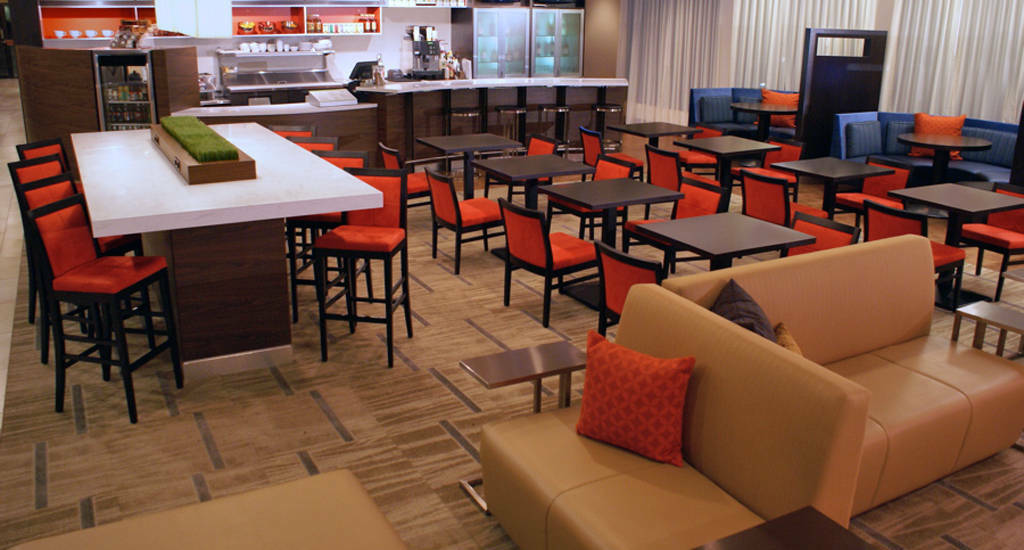 Courtyard By Marriott Perimeter Center Hotel 3*
