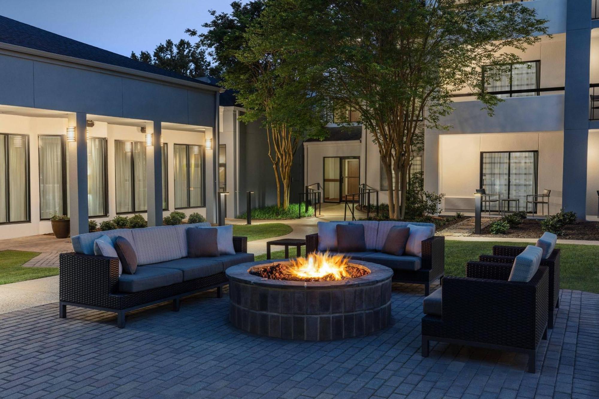 Hotel Courtyard By Marriott Perimeter Center