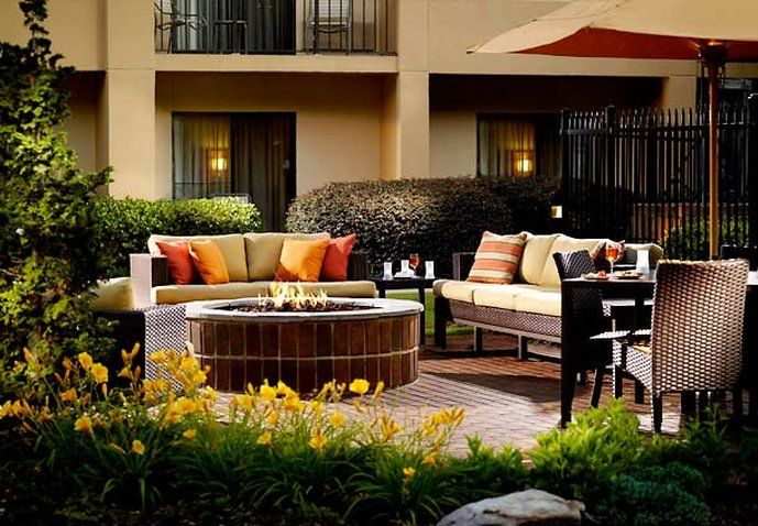 Courtyard By Marriott Perimeter Center Hotel